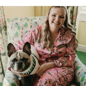 Karen Mabone size XL pajama set still in stores - worn once for photos!